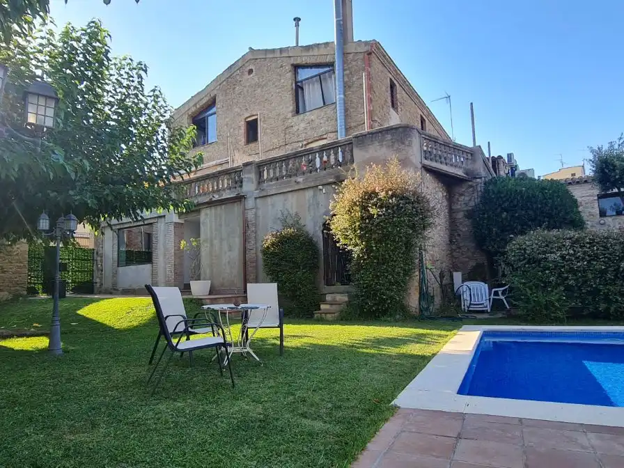Penthouse mit Pool zur Miete in Carrer de Sant Sebastià 3