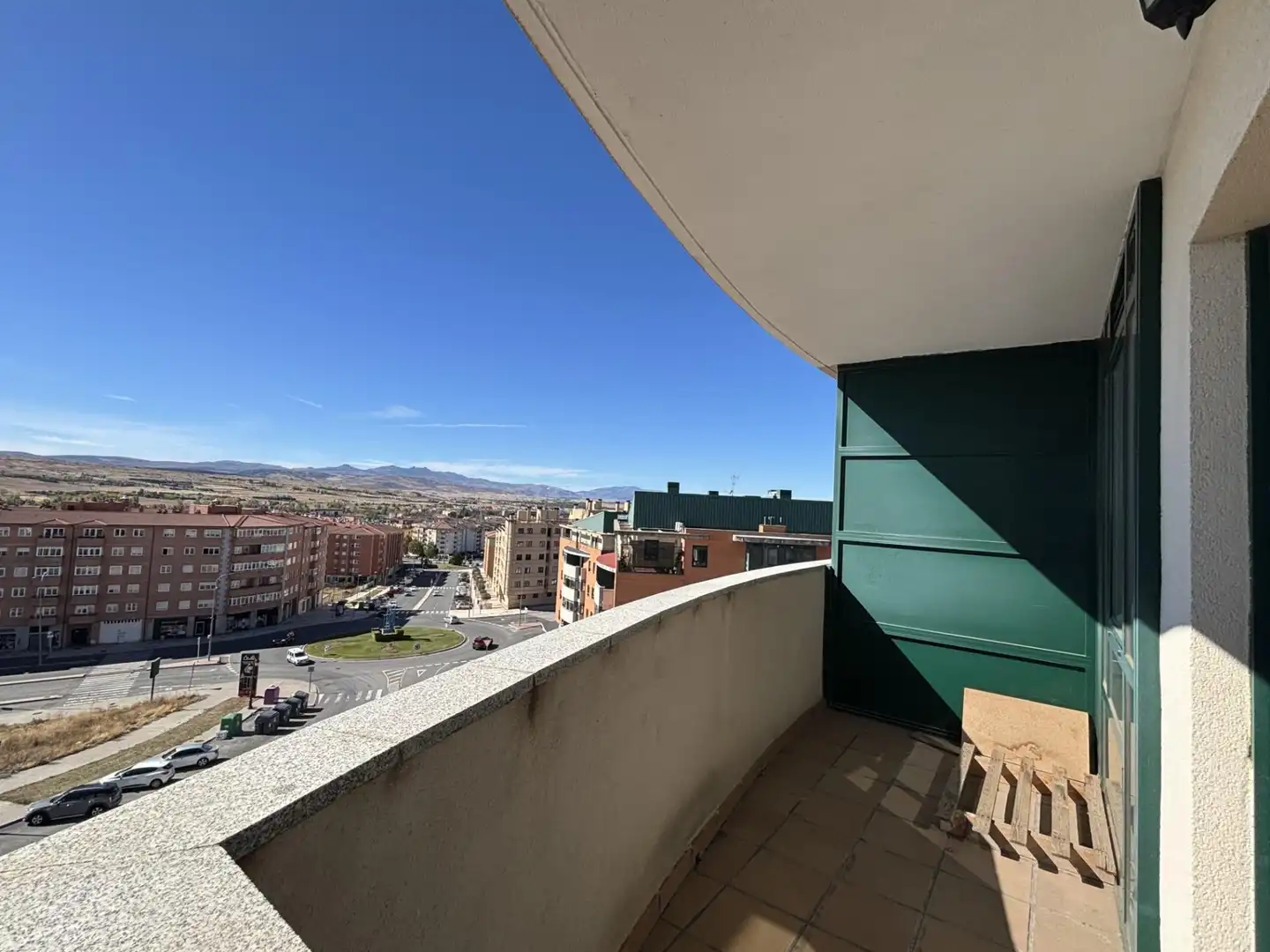 Außenansicht von Wohnung zum Verkauf in Ávila mit Heizung, Terrasse und Abstellraum