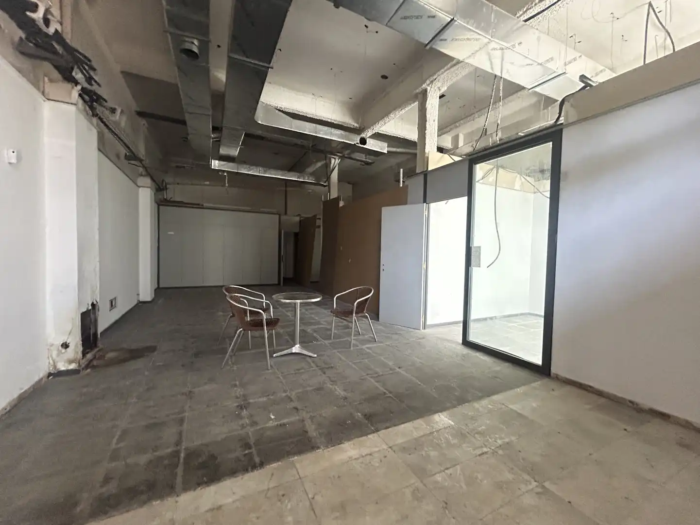Local en venta en Sant Boi de Llobregat - CL FRANCESC MACIA DE, Vinyets - Molí Vell