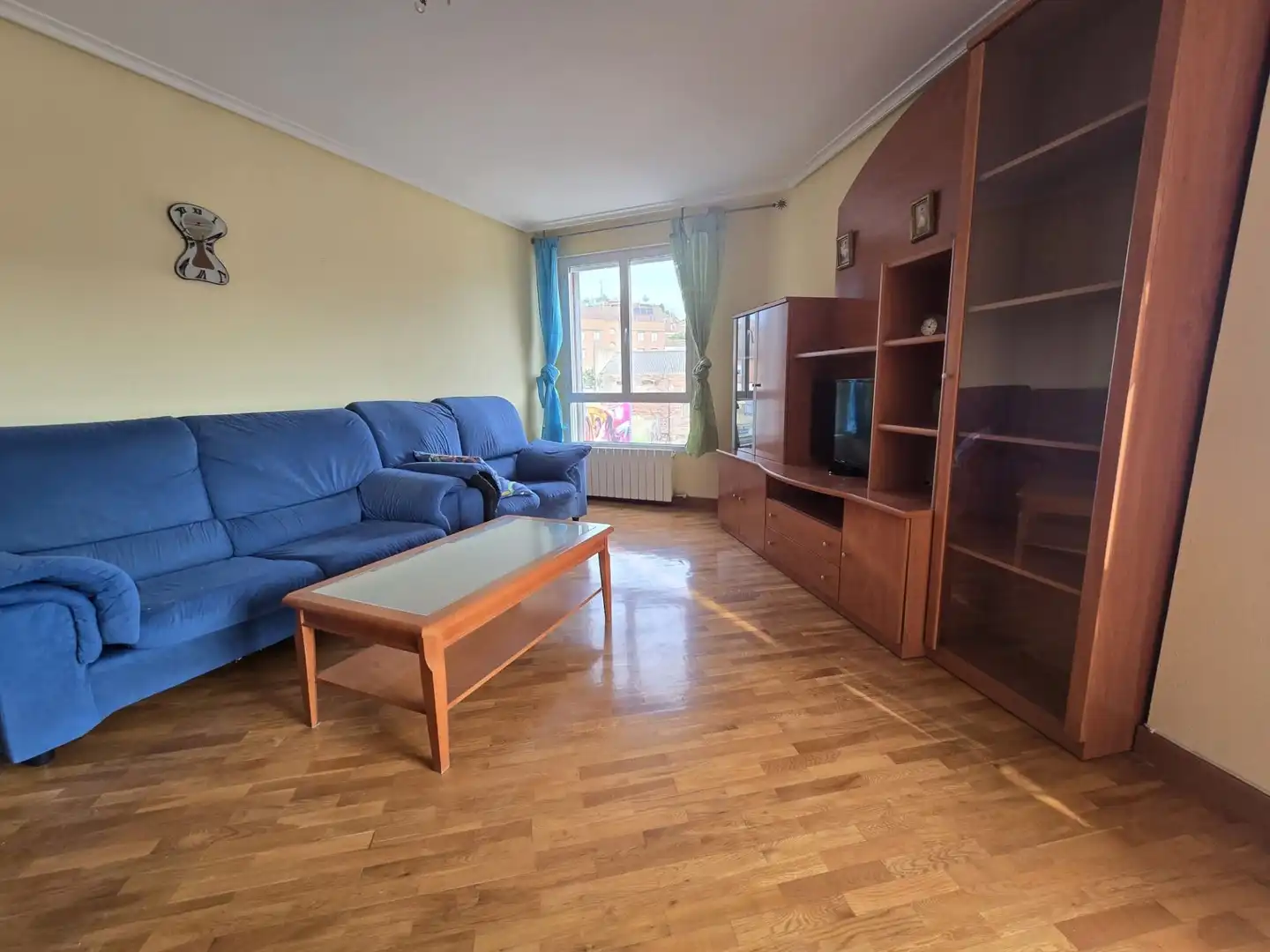 Sala de estar de Dúplex en venta en Villamediana de Iregua con Calefacción y Amueblado