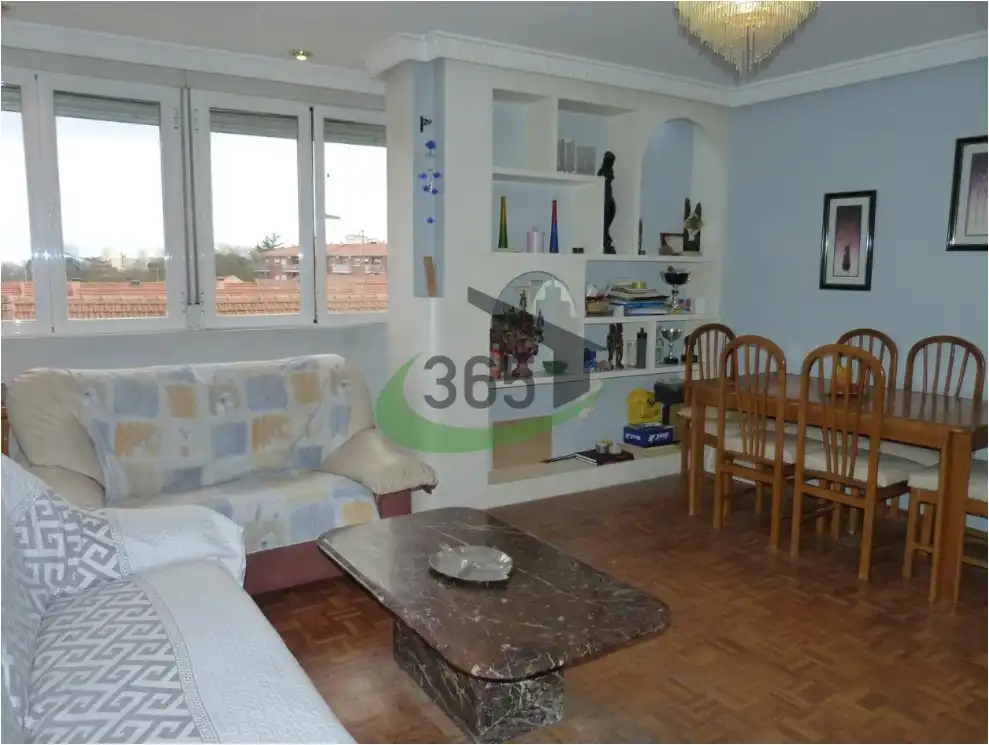 Sala de estar de Piso en venta en Madrid con Aire acondicionado y Amueblado