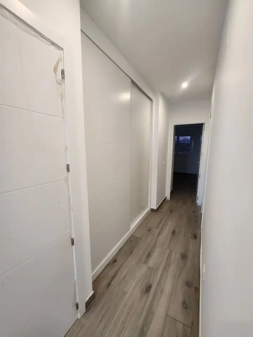 Casa adosada en venta en Villalbilla con Calefacción, Jardín privado y Trastero