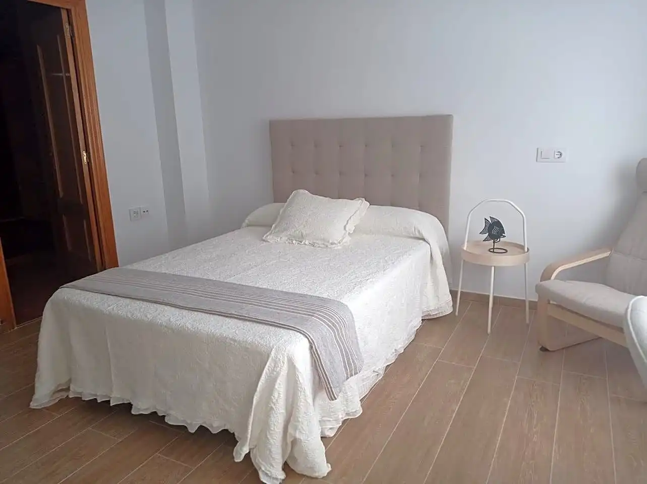 Schlafzimmer von Wohnung zur Miete in Moncada mit Klimaanlage, Möbliert und Balkon