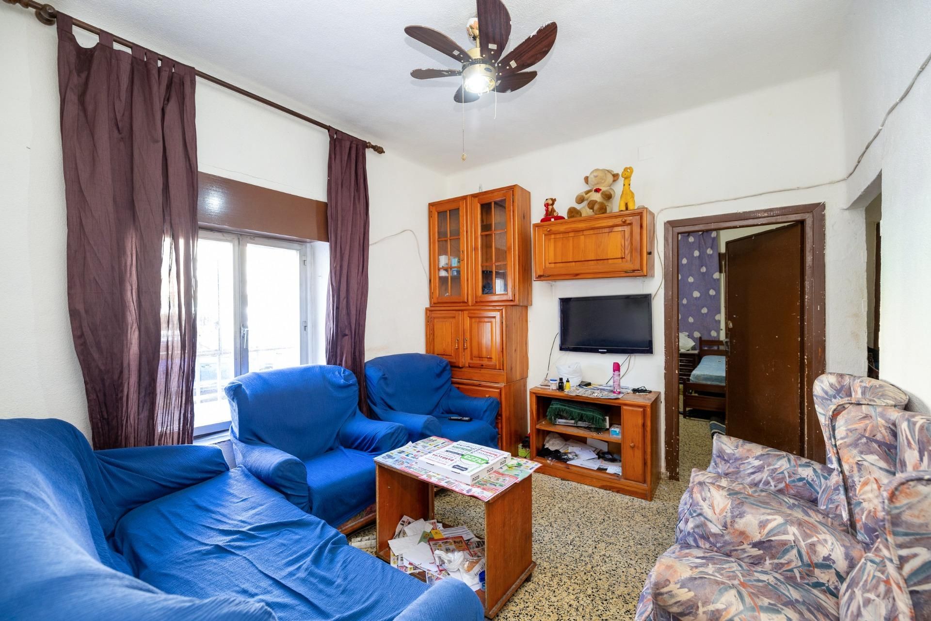 Piso en venta en  DE DILAR, 107, Barrio de Zaidín