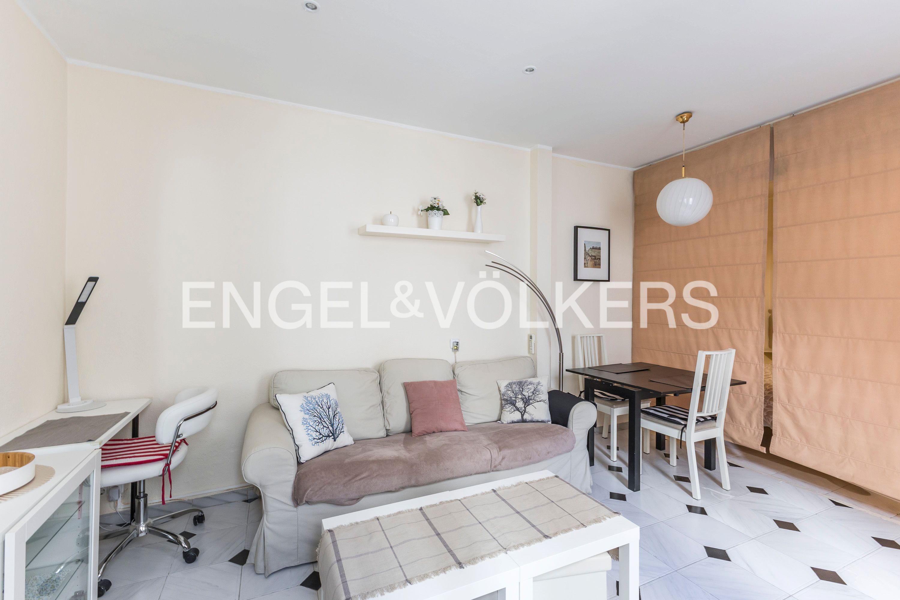 Wohnzimmer von Wohnung zur Miete in  Madrid Capital mit Klimaanlage, Heizung und Möbliert