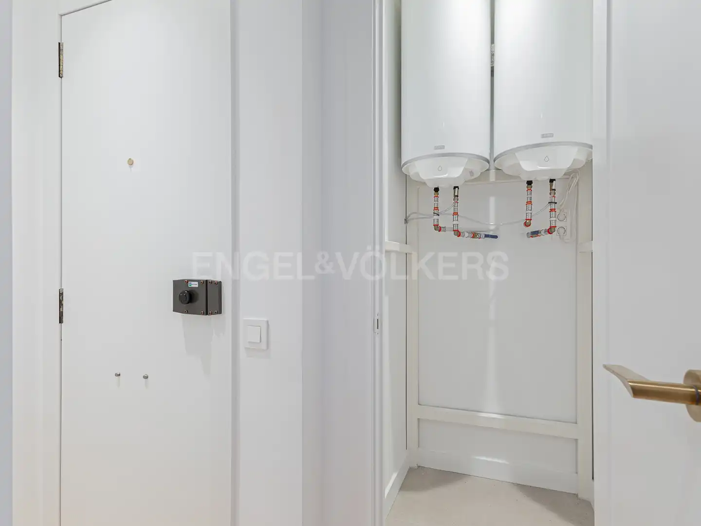 Wohnung zur Miete in Barcelona mit Klimaanlage, Heizung und Parkett