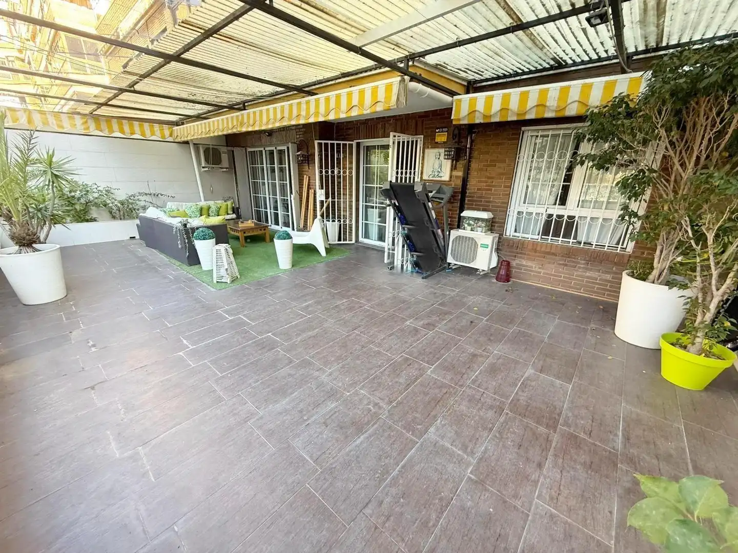 Terrassa de Pis en venda en Málaga amb Aire condicionat, Calefacció i Jardí privat
