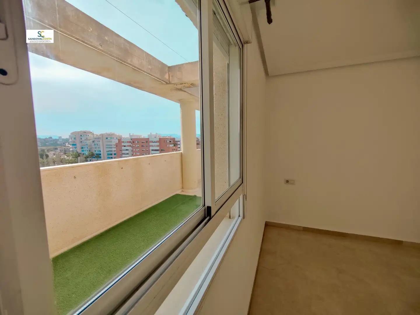 Terrassa de Àtic de lloguer en Alicante / Alacant amb Piscina comunitària