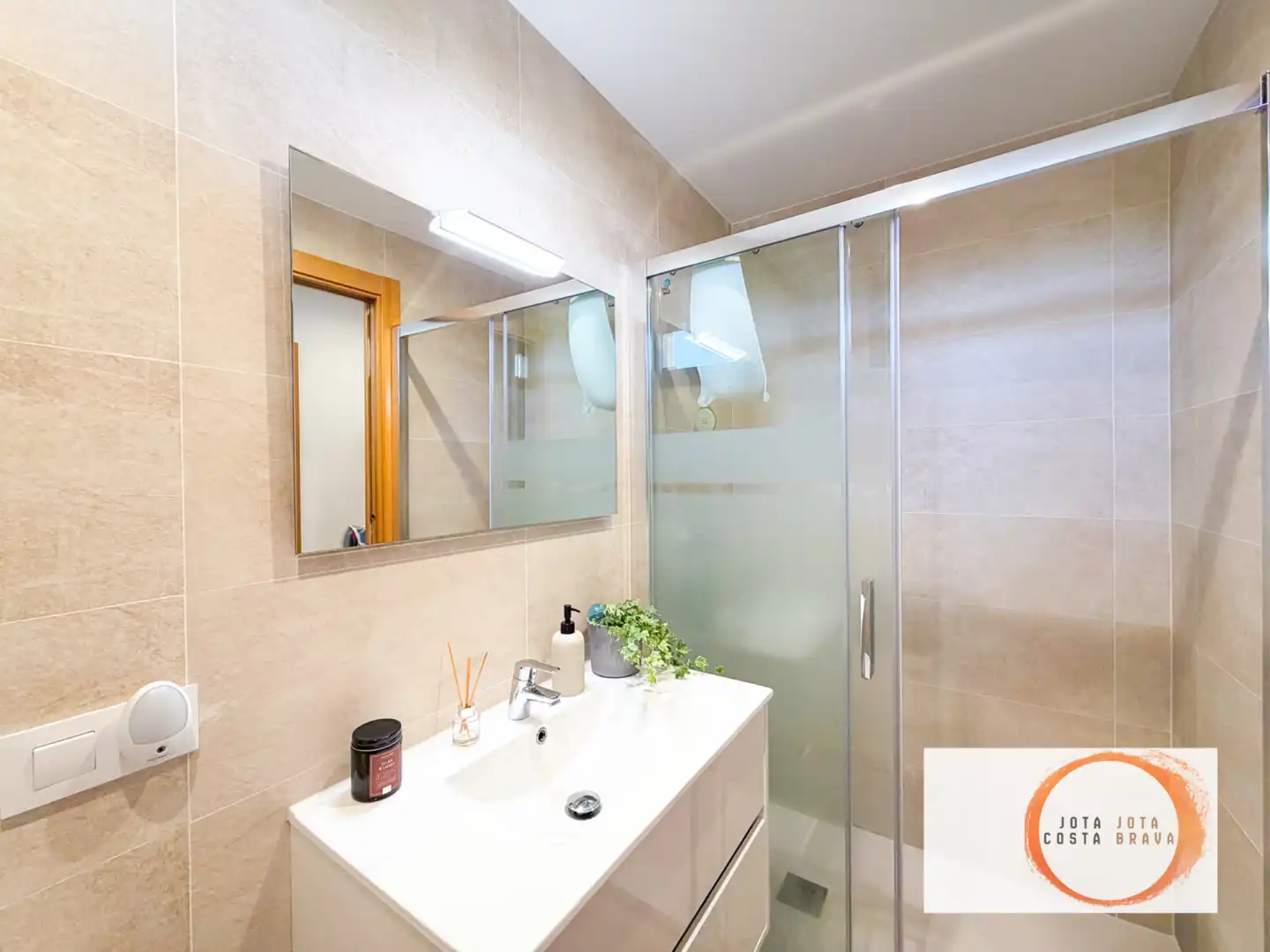 House with terrace for sale in Carrer Girona 16, imagen 10