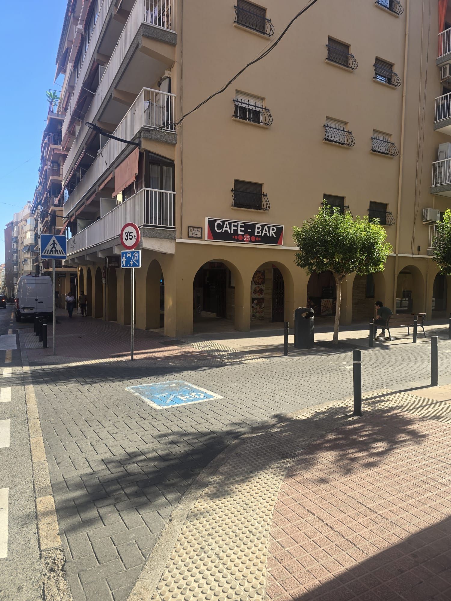 Local en venda en Benidorm amb Aire condicionat