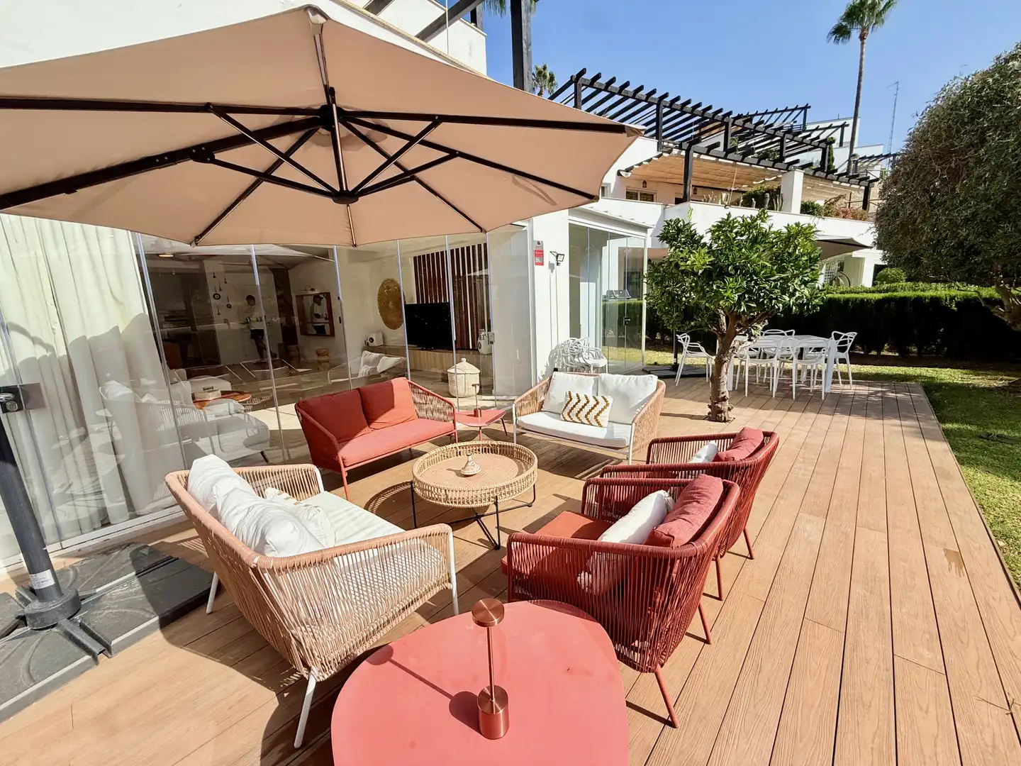 Terrasse von Einfamilien-Reihenhaus zur Miete in Las Chapas - El Rosario