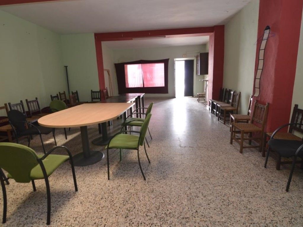 Menjador de Finca rústica en venda en Alcalá del Río