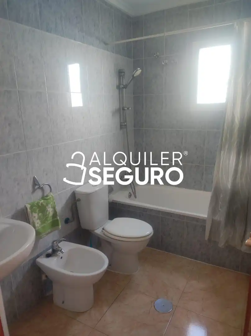 Ático con piscina en alquiler en Juan Mateo García, imagen 5