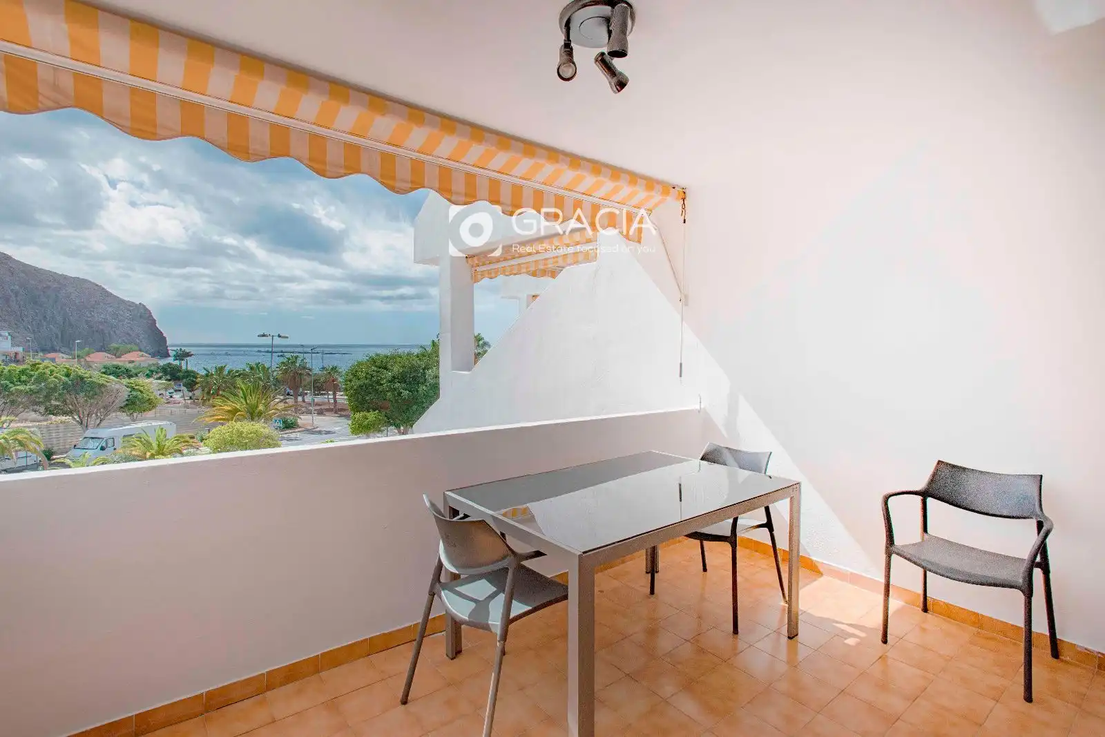 Appartement avec balcon à vendre à Juan Carlos I