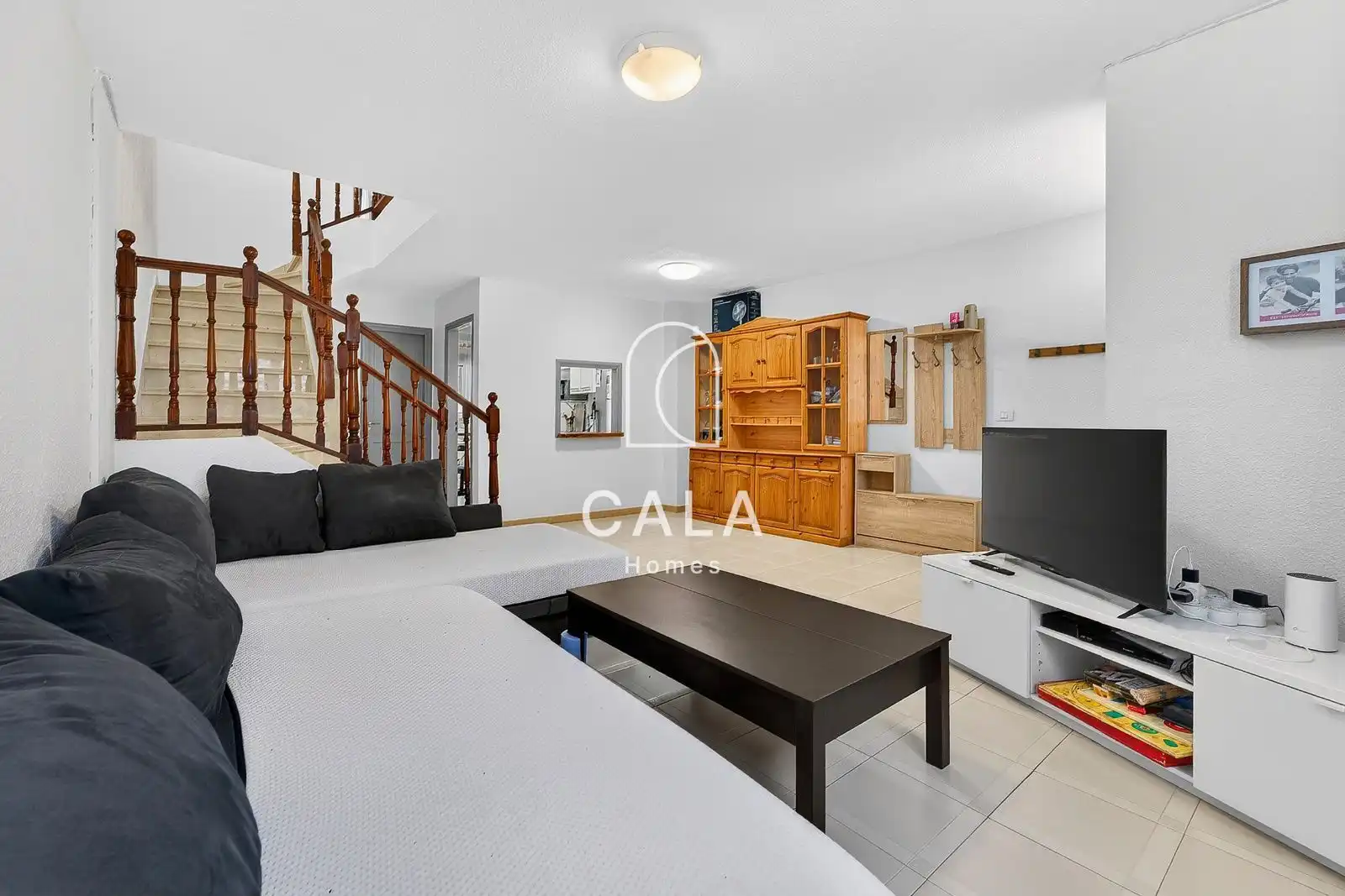 Casa adosada en venta en Guía de Isora con Terraza, Trastero y Piscina