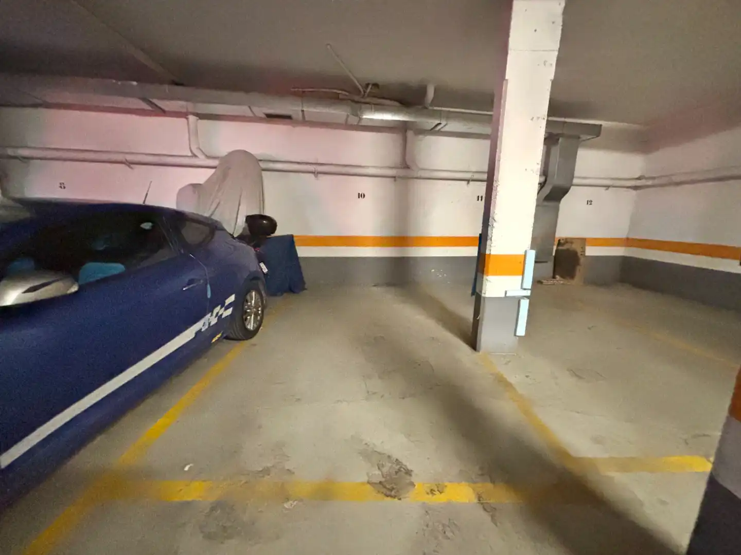 Parking de Piso en venta en Cadrete con Calefacción, Jardín privado y Trastero