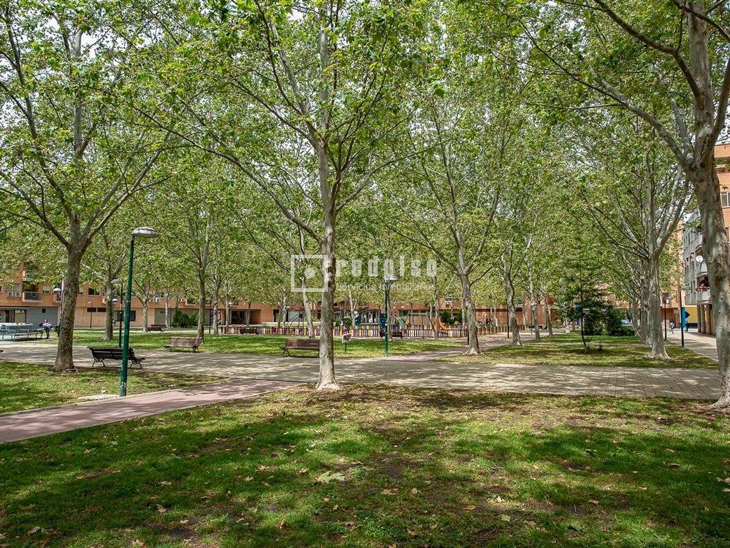 Pis en venda a San José - Buenos Aires