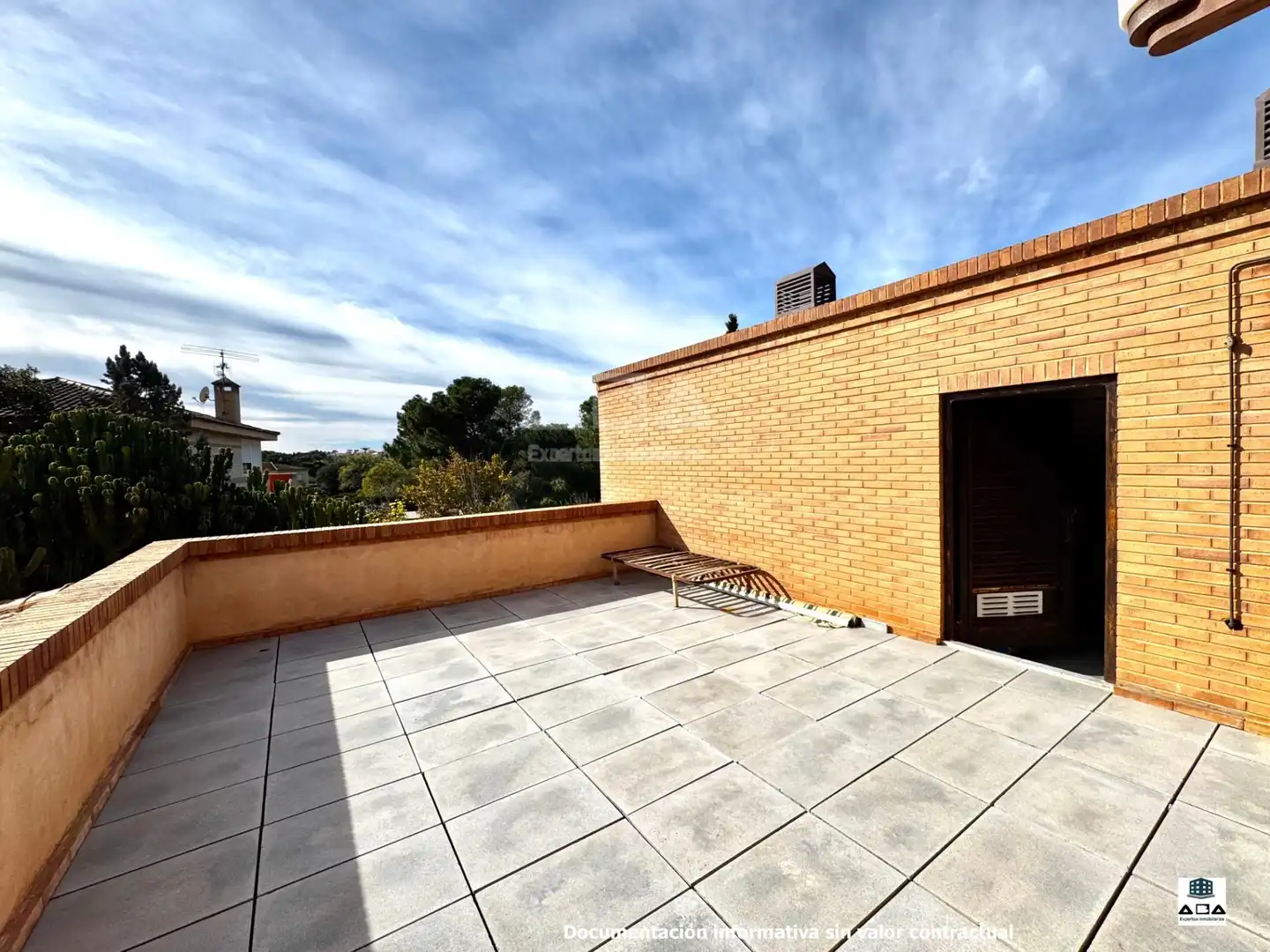 Terrassa de Casa o xalet en venda en Alicante / Alacant amb Calefacció, Jardí privat i Terrassa