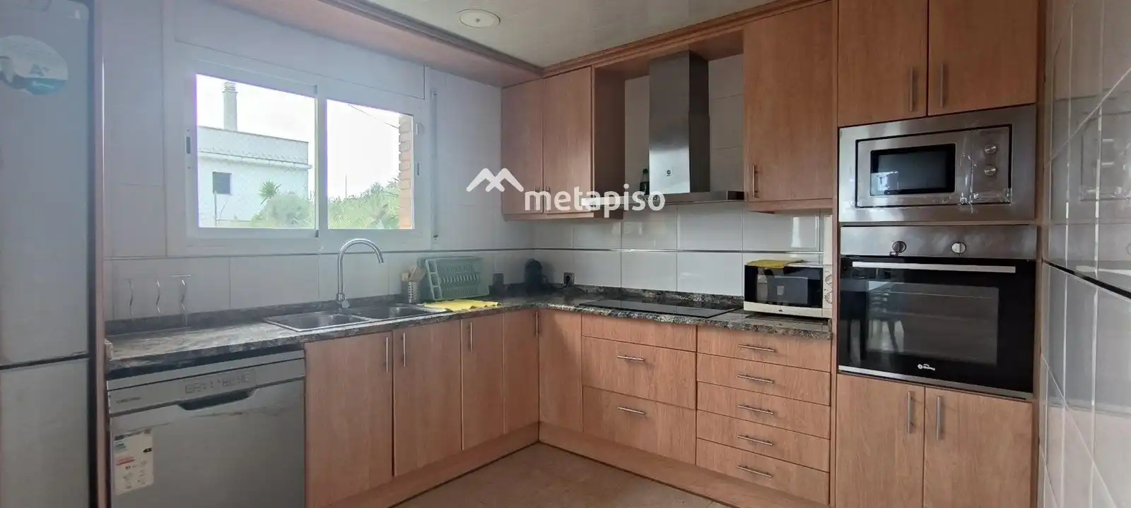 Cuina de Casa o xalet en venda en Calafell amb Calefacció, Terrassa i Traster