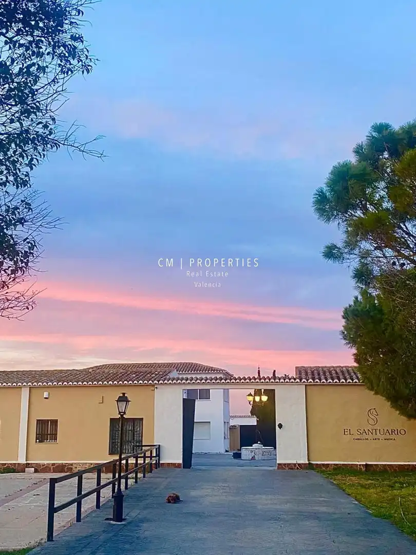 Vista exterior de Casa o chalet en venta en Picassent con Aire acondicionado, Calefacción y Piscina