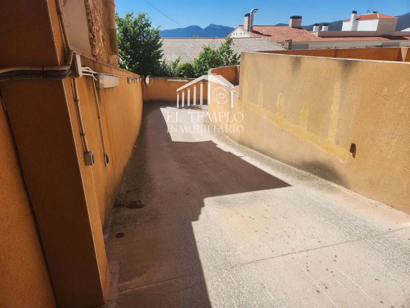 Vista exterior de Garaje en venta en Onil