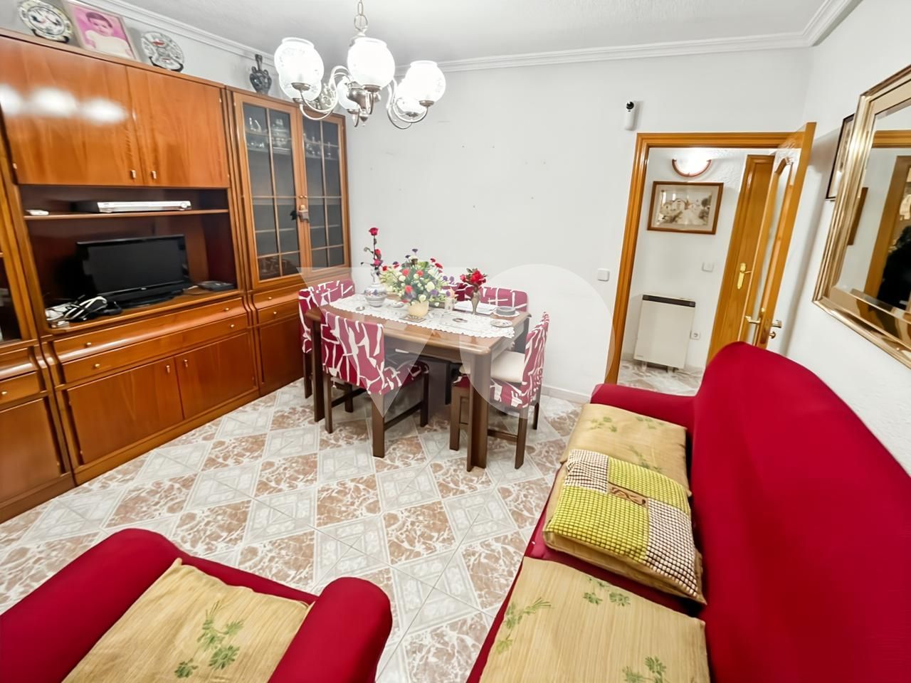 Dining room of Planta baja for sale in  Madrid Capital  with Heating and Furnished