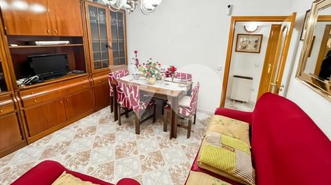 Foto 2 de Planta baixa en venda a De Yecla, Simancas, Madrid