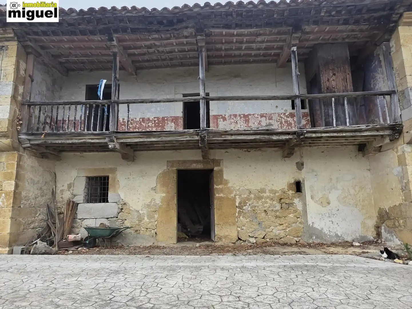 Casa rústica amb terrassa en venda a NARGANES, imagen 2