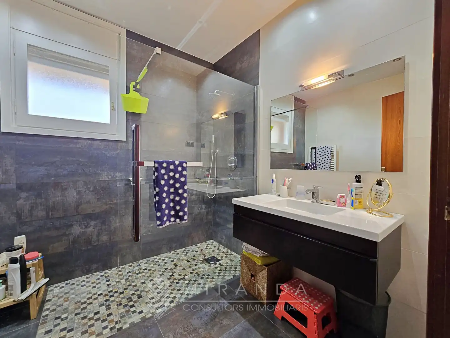 Bathroom of Houses for sale in Canovelles  with Air Conditioner, Heating and Private garden