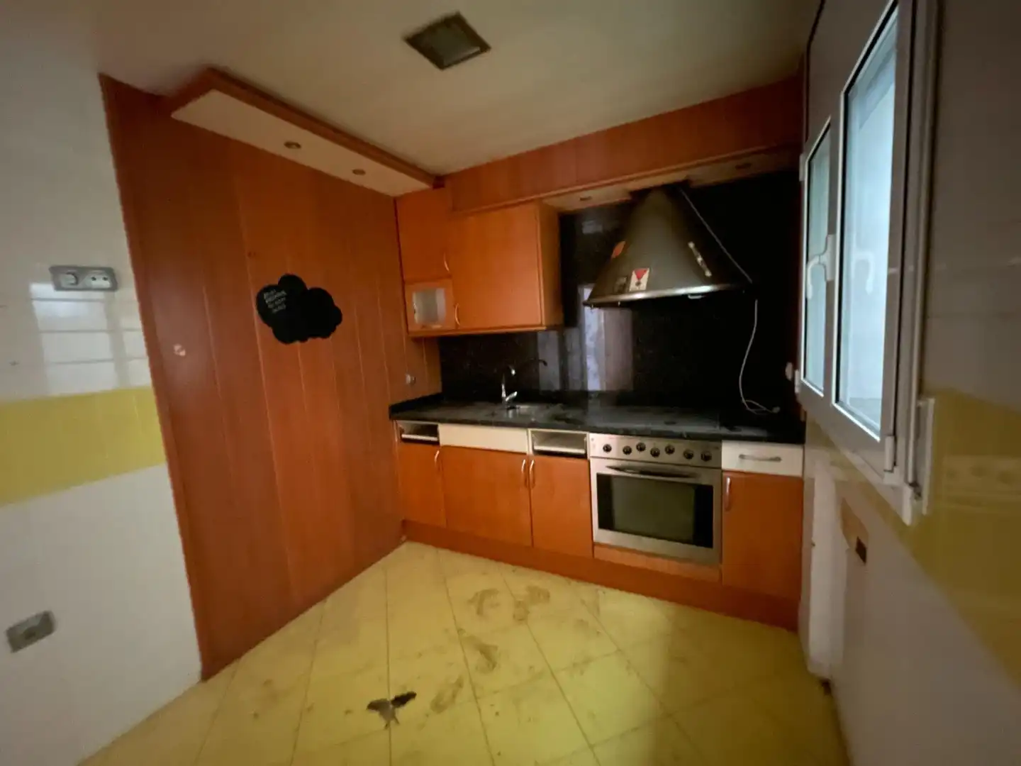 Kitchen of Flat for sale in Igualada  with Terrace and Balcony