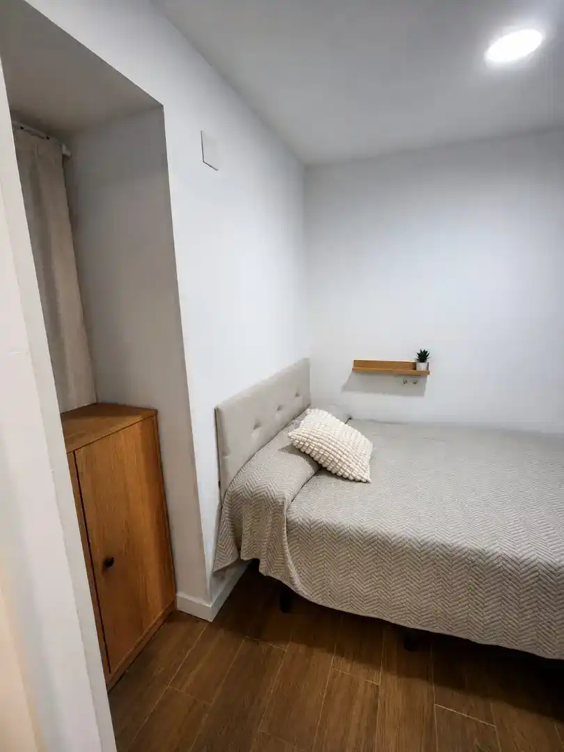 Schlafzimmer von Wohnungen zur Miete in Casco Antiguo