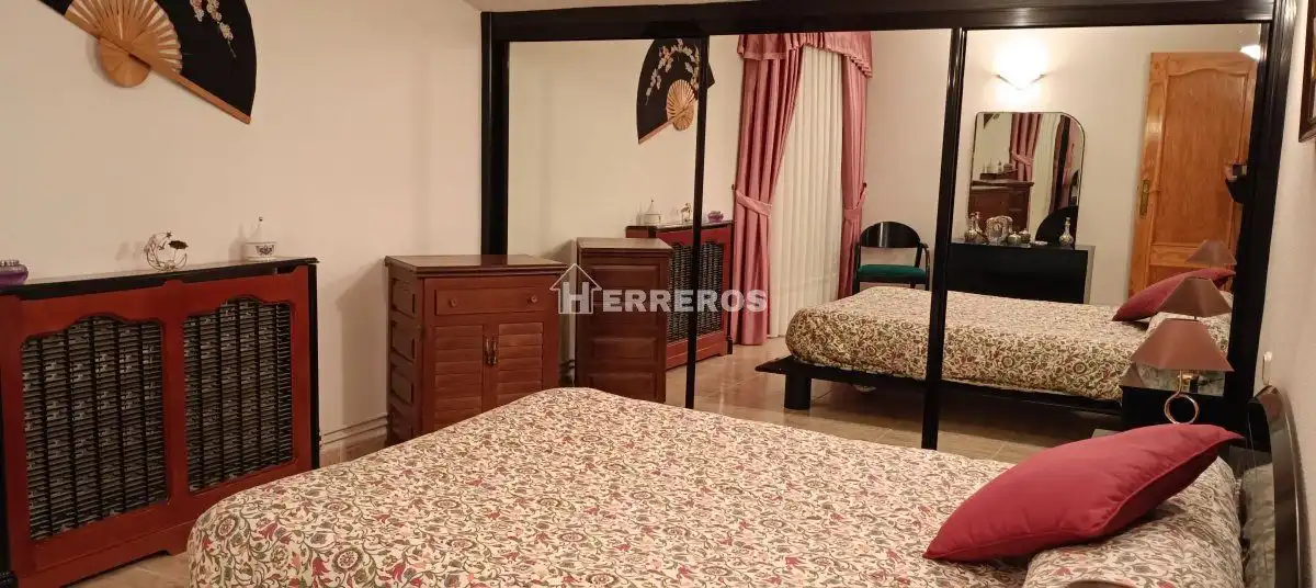 Dormitori de Casa o xalet en venda en Lanciego / Lantziego amb Calefacció, Terrassa i Traster