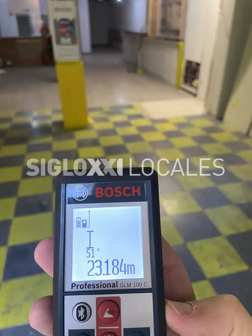 Aparcament de Local de lloguer en Barcelona amb Aire condicionat