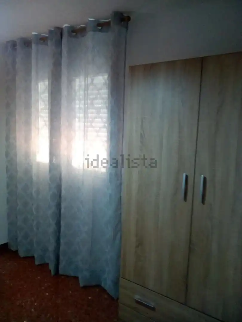Bedroom of Flat for rent in Granada  with Furnished, Washing machine and Balcony