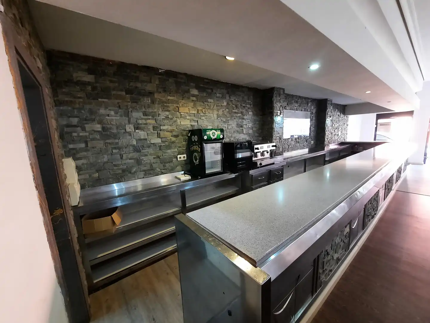 Local comercial en alquiler en Rúa Menéndez Pelayo 28, imagen 4