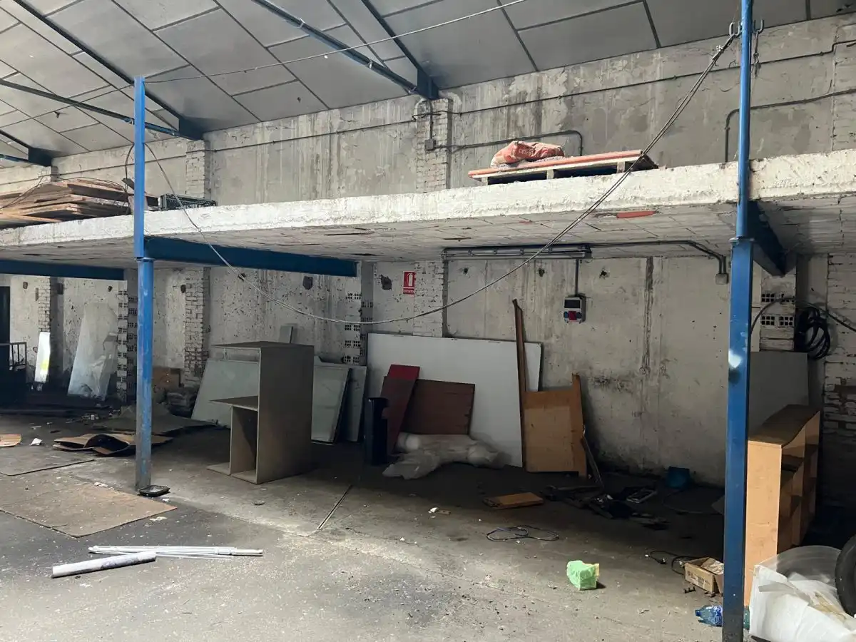 Nave industrial en venta en AV AGUSTINOS DE LEON 17, imagen 6