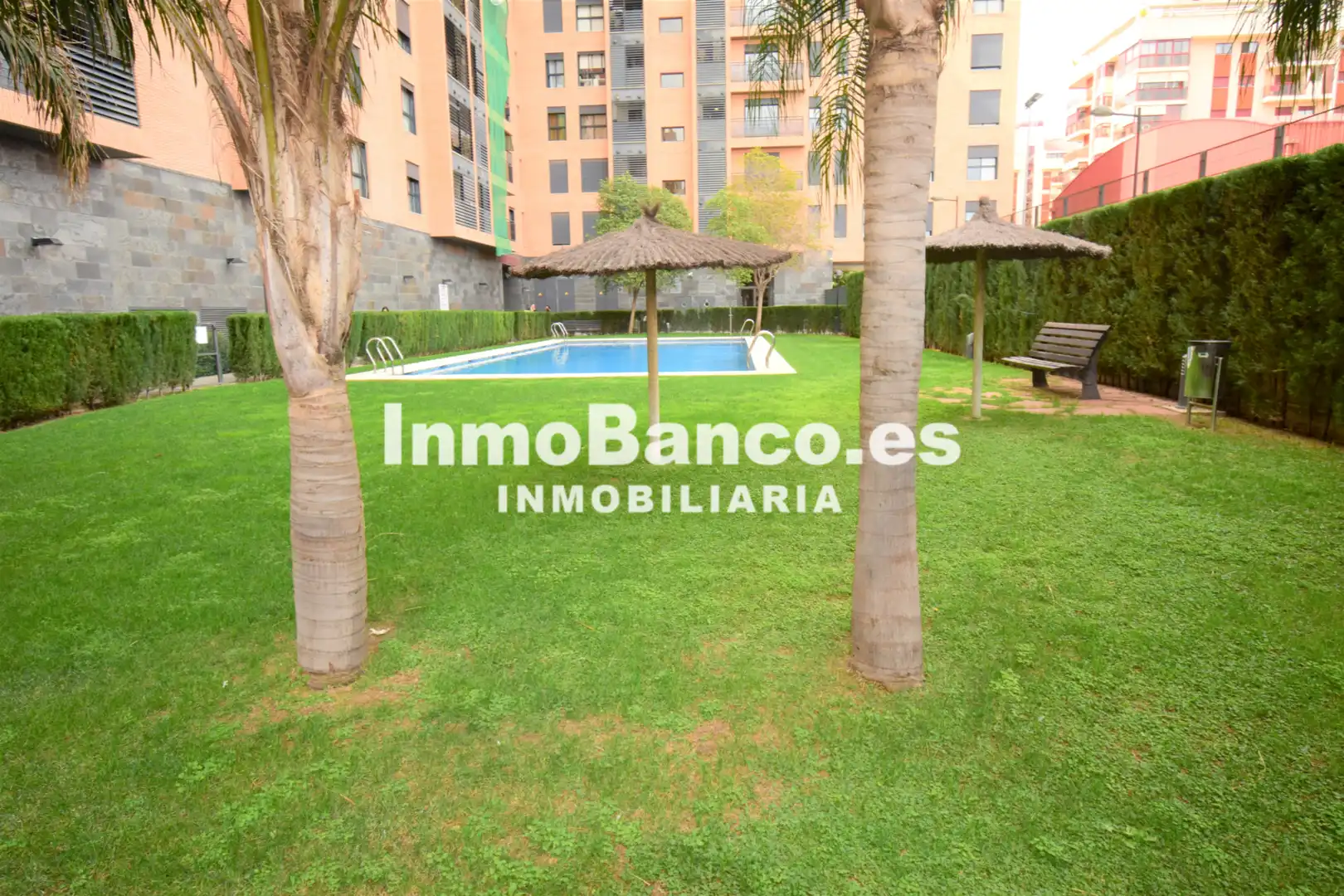 Vista exterior de Piso de alquiler en Valencia con Aire acondicionado, Calefacción y Terraza