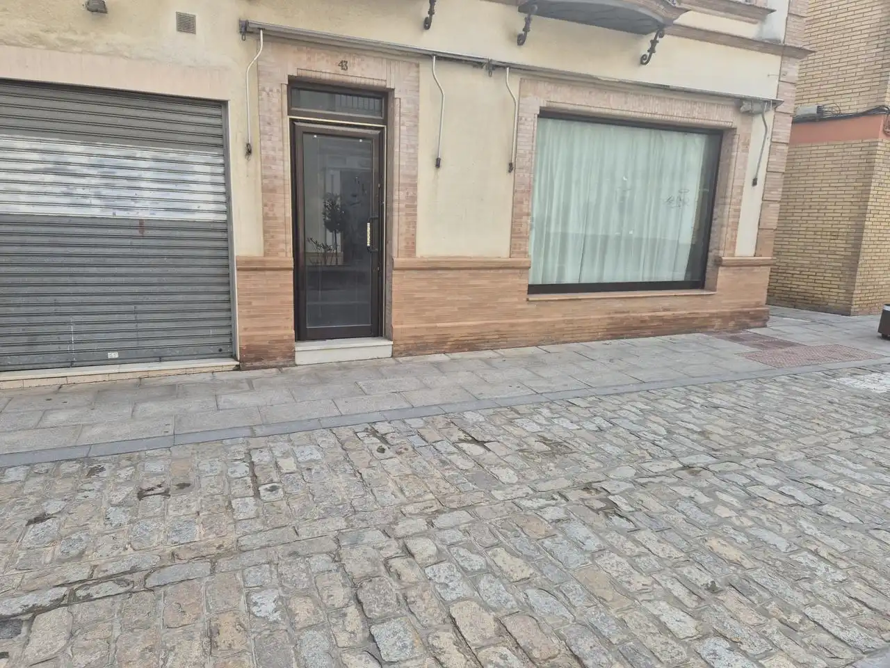 Business premises for sale in La Puebla del Río, imagen 3