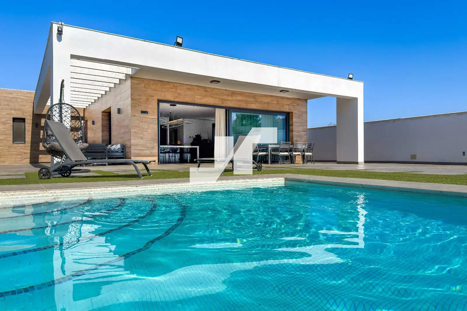 Schwimmbecken von Haus oder Chalet zum Verkauf in Vila-real mit Klimaanlage, Heizung und Abstellraum