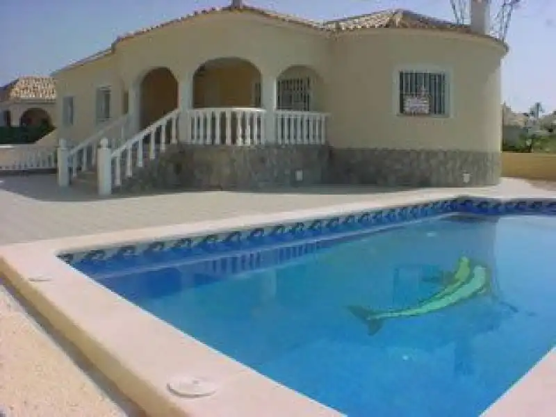 Villa con piscina in vendita a La Foia - Daimés - Asprella