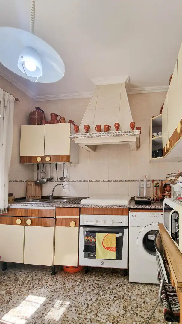 Cocina de Casa o chalet en venta en Cheles con Aire acondicionado, Calefacción y Terraza