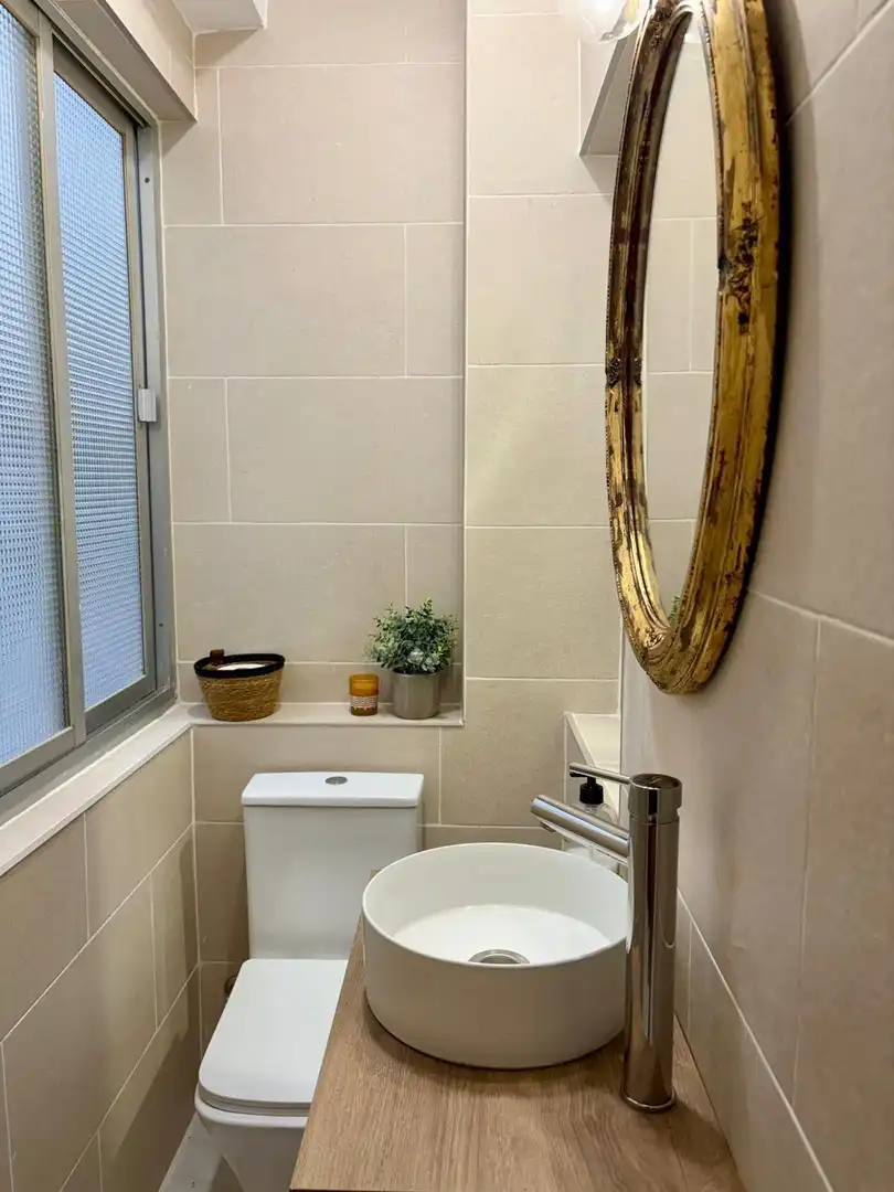 Badezimmer von Wohnung zur Miete in Centro