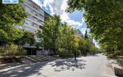 Exterior view of Flat for sale in  Granada Capital  with Air Conditioner and Terrace