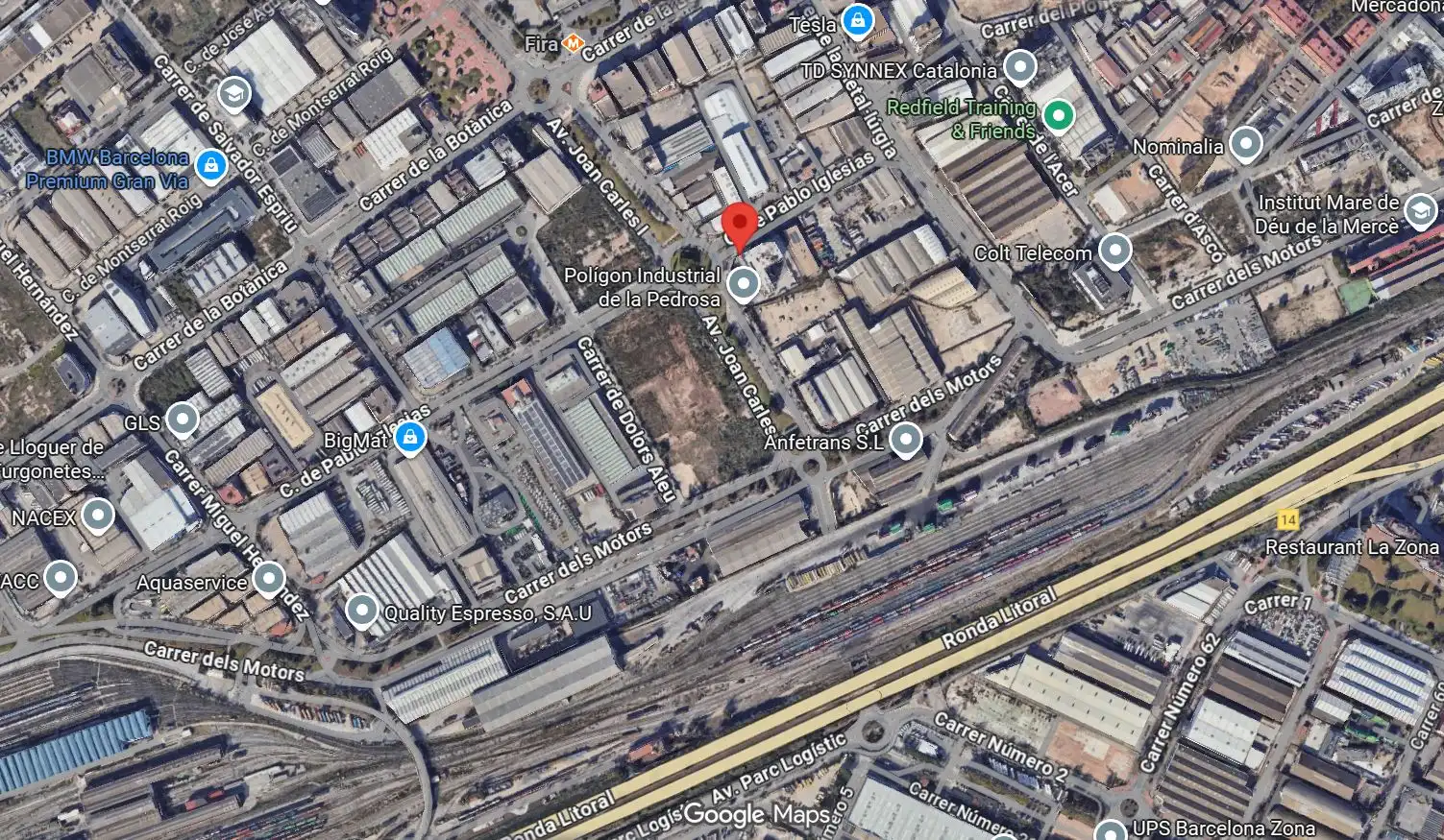 Außenansicht von Fabrikhallen zur Miete in L'Hospitalet de Llobregat