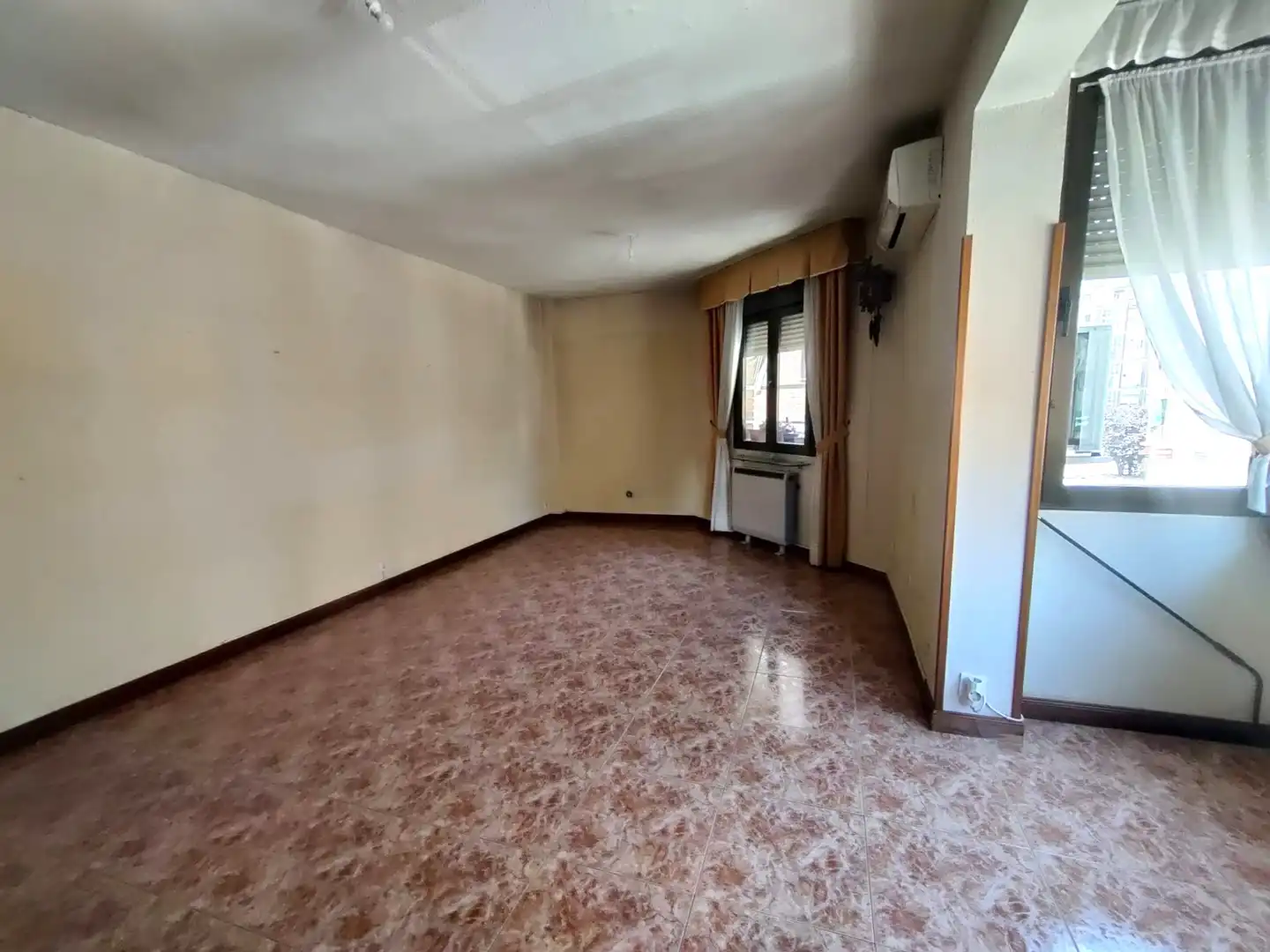 Sala de estar de Piso en venta en Madrid con Aire acondicionado, Calefacción y Amueblado