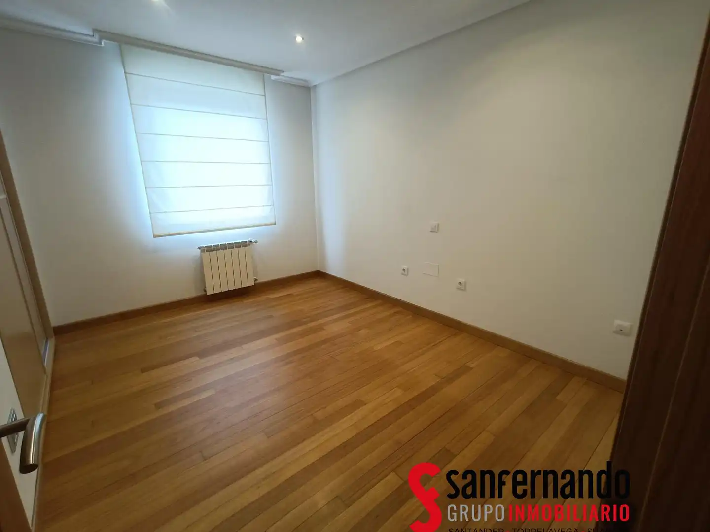 Flat for rent in Piélagos  with Heating and Parquet flooring