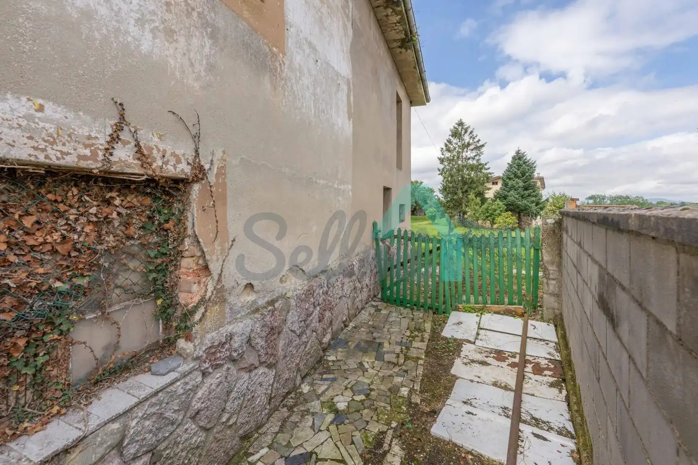 Exterior view of Houses for sale in Siero  with Private garden