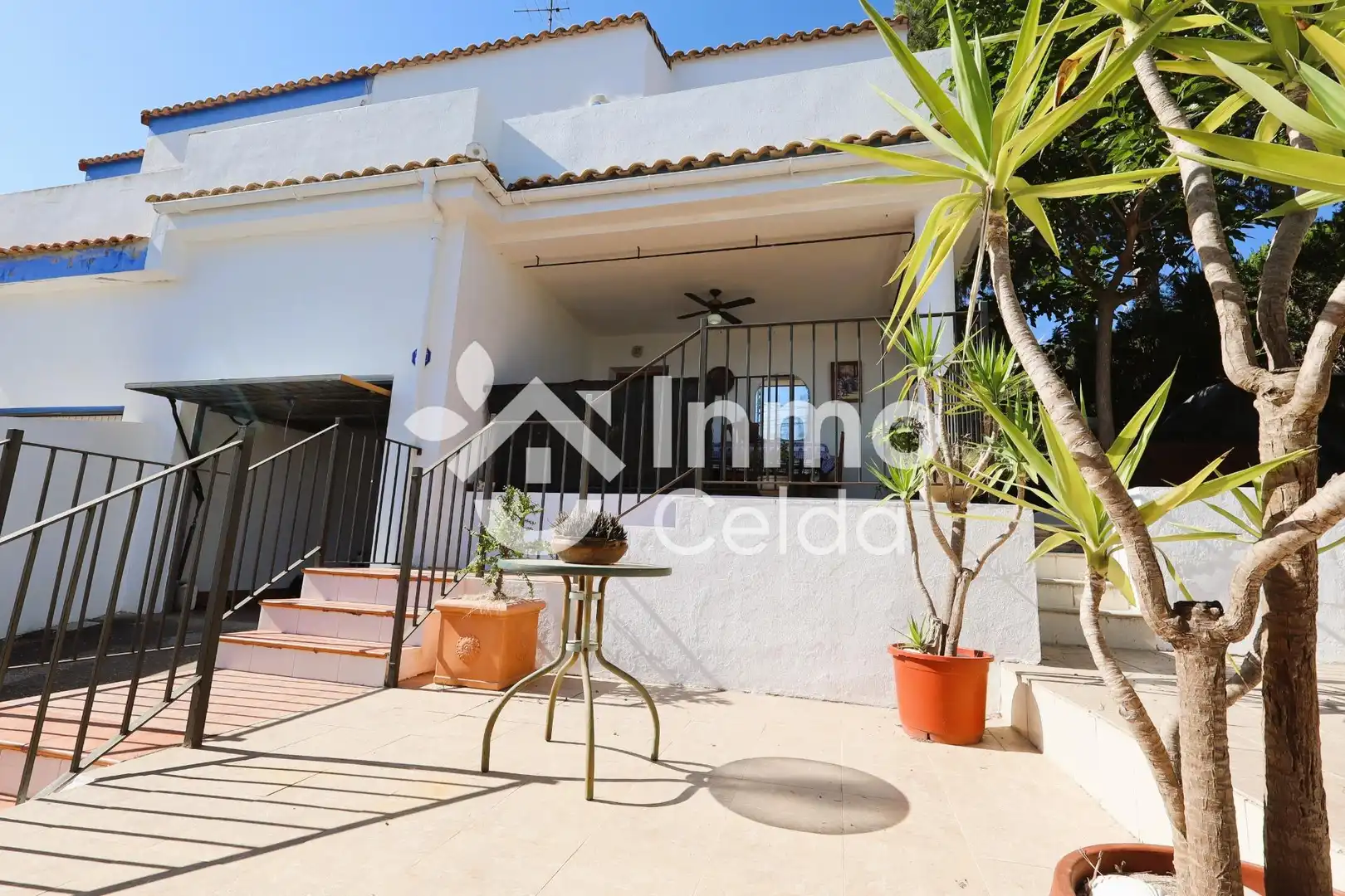 Jardín de Casa adosada en venta en Chiva con Calefacción, Jardín privado y Terraza