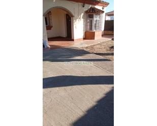 Exterior view of House or chalet for sale in Chiclana de la Frontera