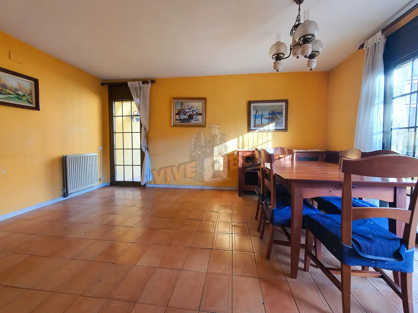 Casa adosada en venda a Carrer Diputació, Sant Celoni